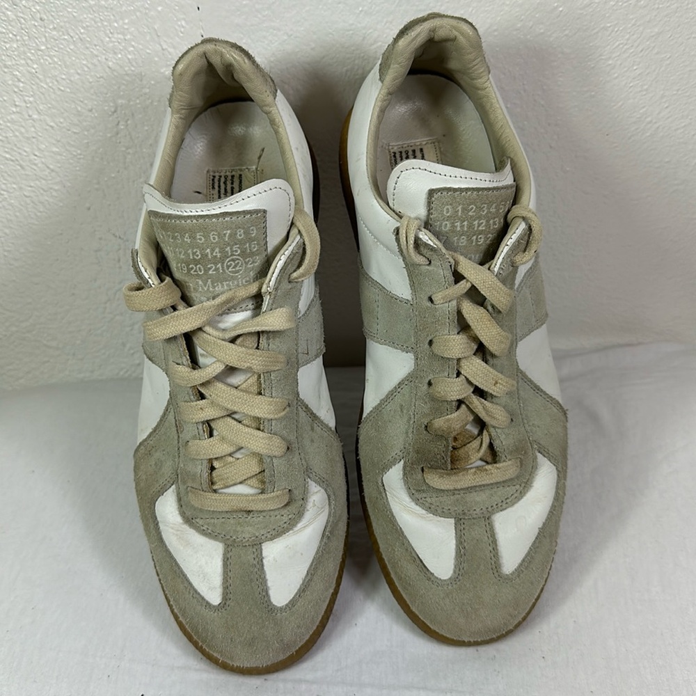 Maison Margiela ‘Replica’ Mens Low Top Sneakers EU 38